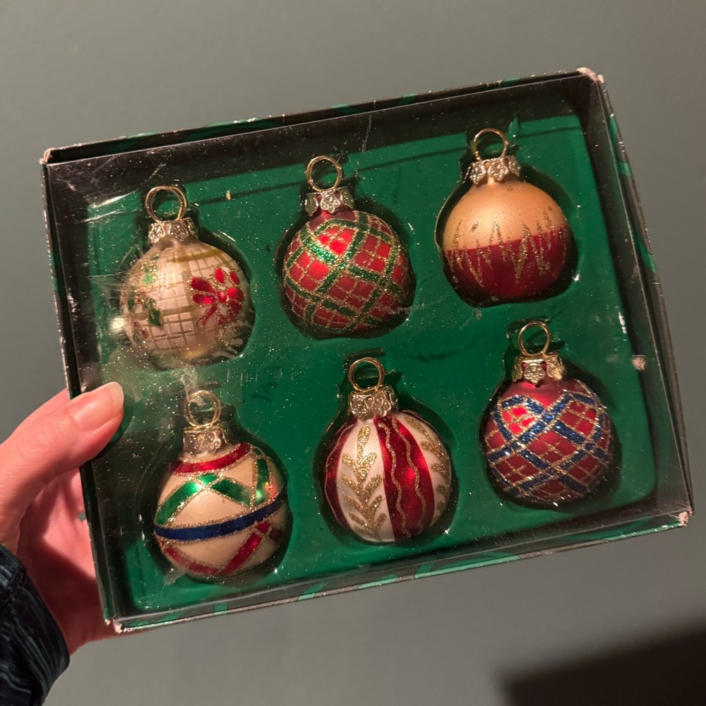 Department 56 Christmas Ornament Placecard Holders / Buffet Markers - Set of 6